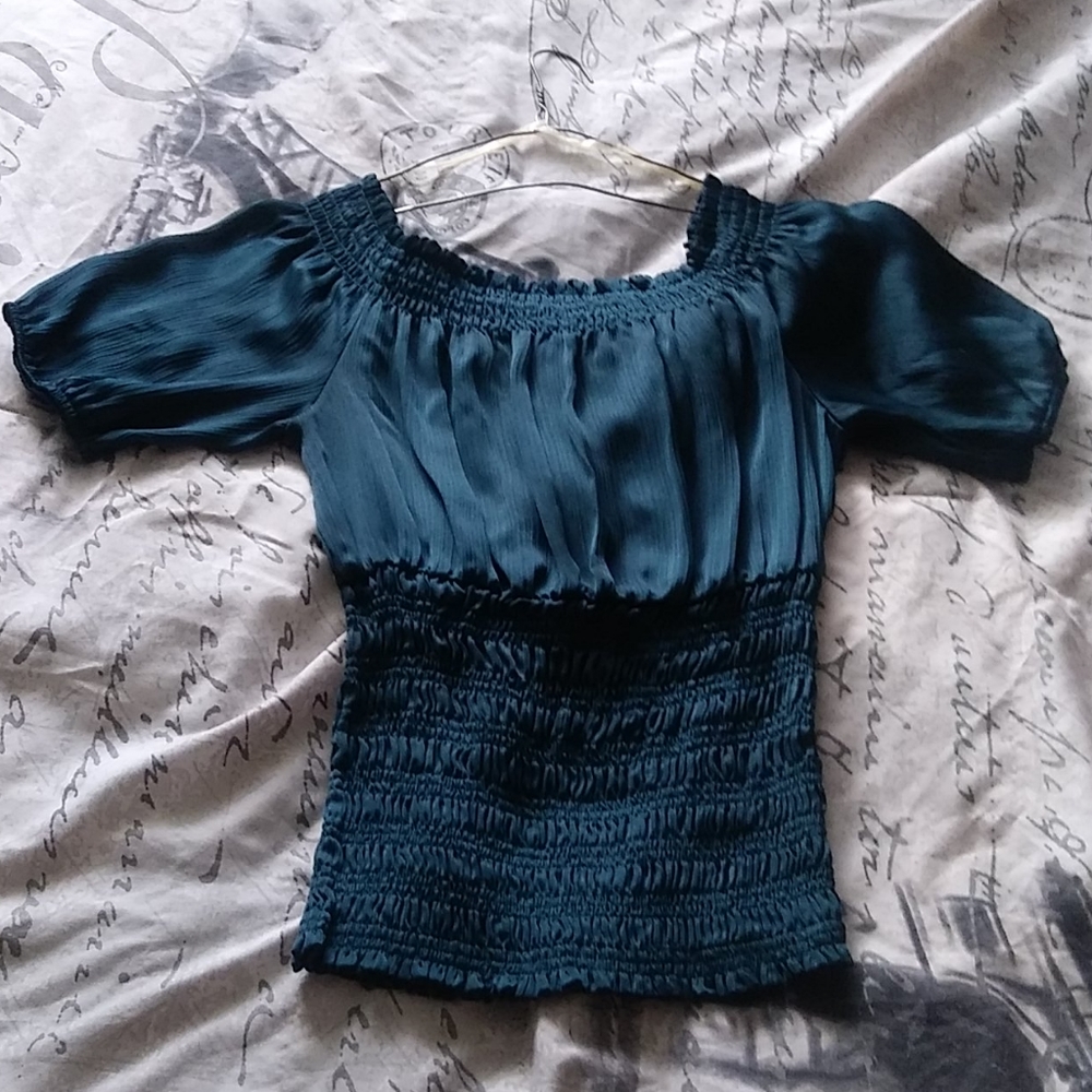 Cute Medium Emerald Green Blouse